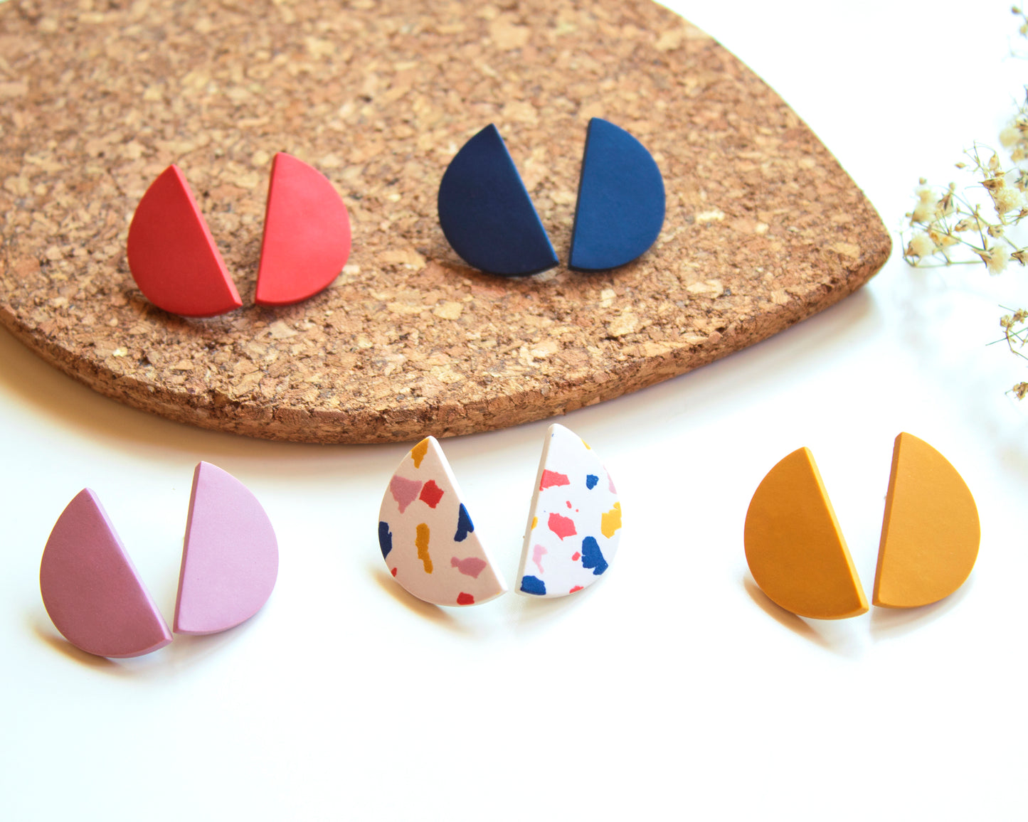 Minimalist stud earrings, geometric shape and 5 colors, Terrazzo, Pink, Navy blue, Mustard and coral.