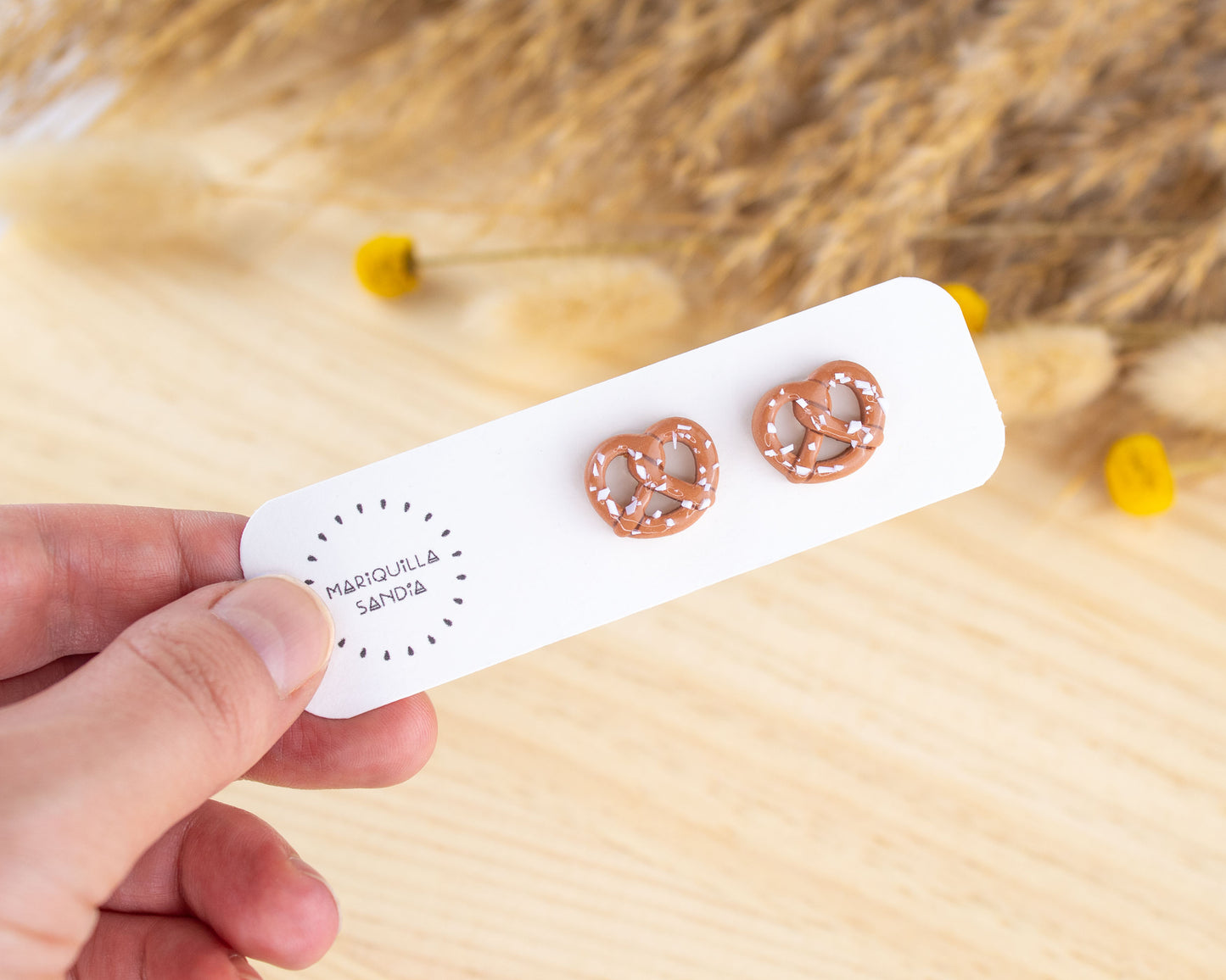 Handmade pretzel earrings, lightweight autumn-inspired jewelry perfect for a festive style.